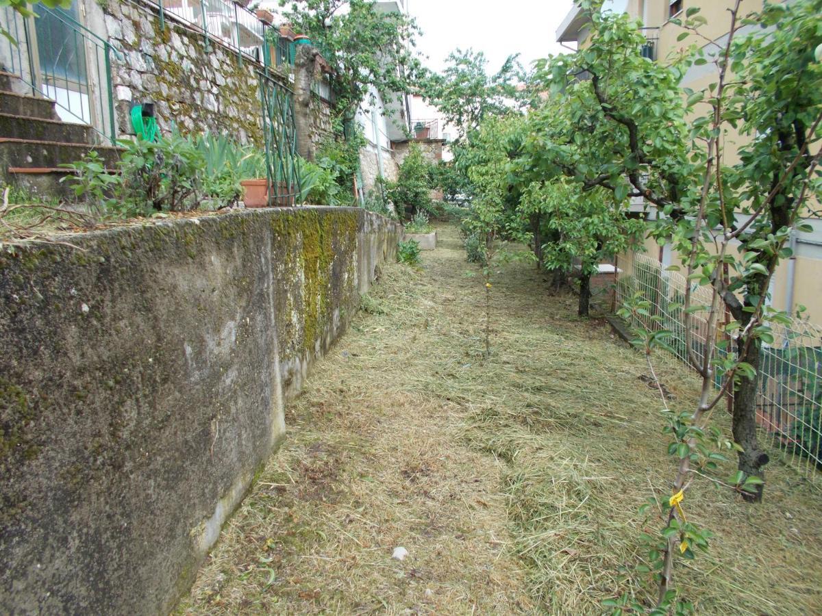 La Vecchia Locanda Castelnuovo di Val di Cecina Luaran gambar