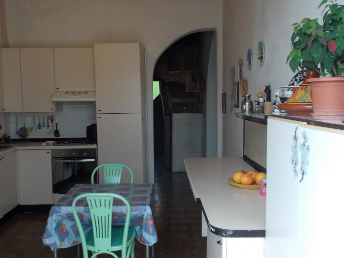 La Vecchia Locanda Castelnuovo di Val di Cecina Luaran gambar